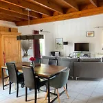 Maison Paisible Et Climatisee Proche De Montpellier, Et Riviere Animaux Acceptes فيلة *