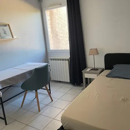 Charmante Climatisee Au Calme Proche Montpellier, Et Riviere Animaux Acceptes