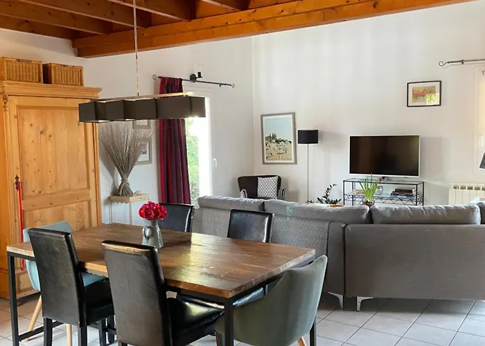 Charmante Au Calme Proche De Montpellier, Et Rivière Animaux Acceptés Villa *